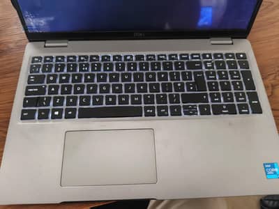 Dell Latitude 5520