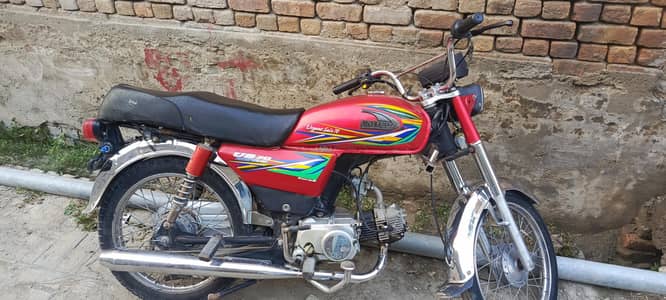 united 70cc model 10/10 condition