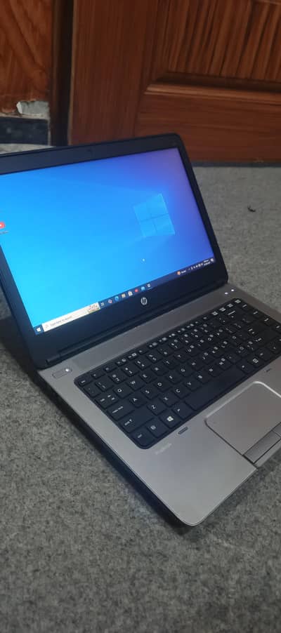 Hp core i5 4th generation, 4Gb ram, 500gb hard, 2.5 hrs battery