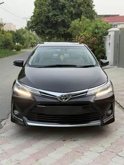 Toyota corolla Altis grande X 2021 model registered 2022