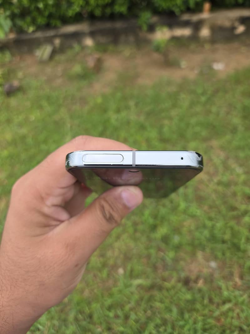Google Pixel 9 Pro 6