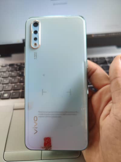 Vivo S1