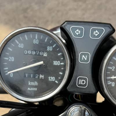 Suzuki GS 150 2022