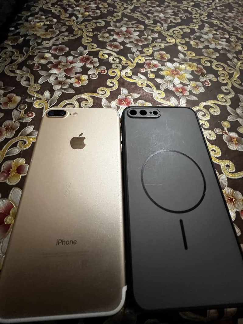 Apple iPhone 7 Plus 4