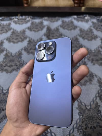 Apple iPhone 15 Pro factory