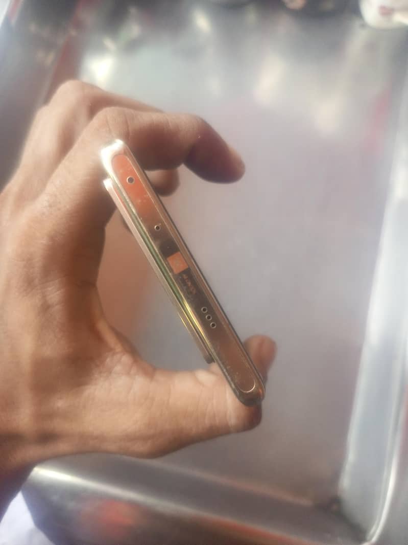 Infinix Note 4 Pro 4
