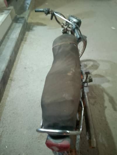 union star  ok bike h ,, only call no reply other comunication