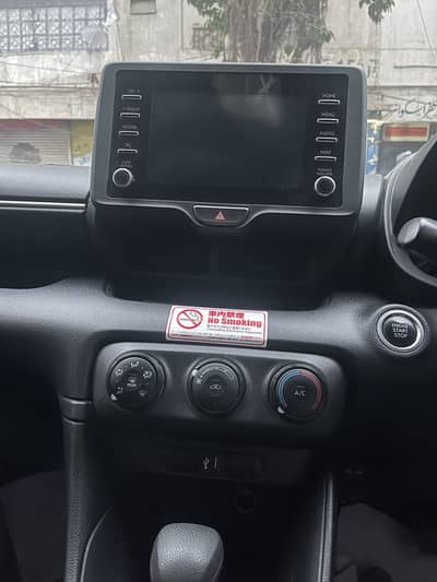 Toyota Yaris 2021, reg 2025