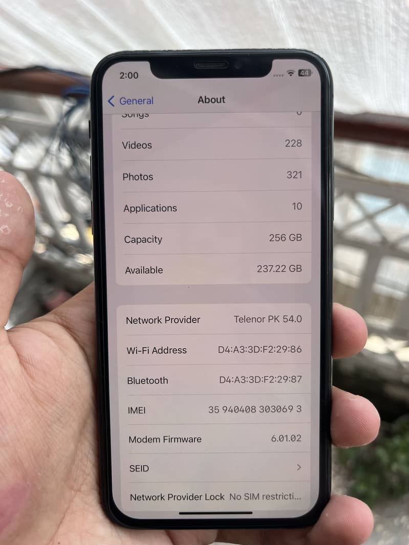 Apple iPhone X 2