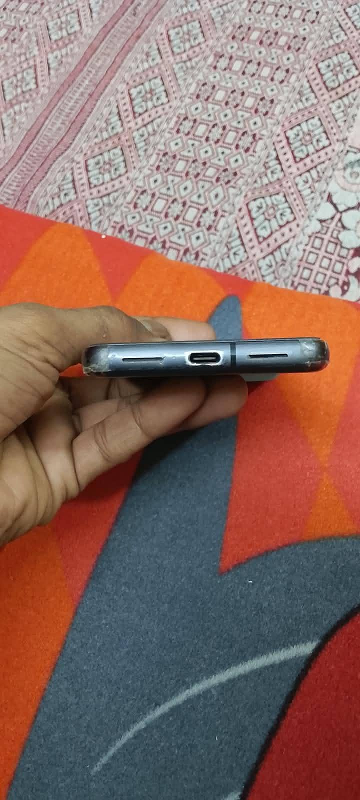 Google Pixel 8 4