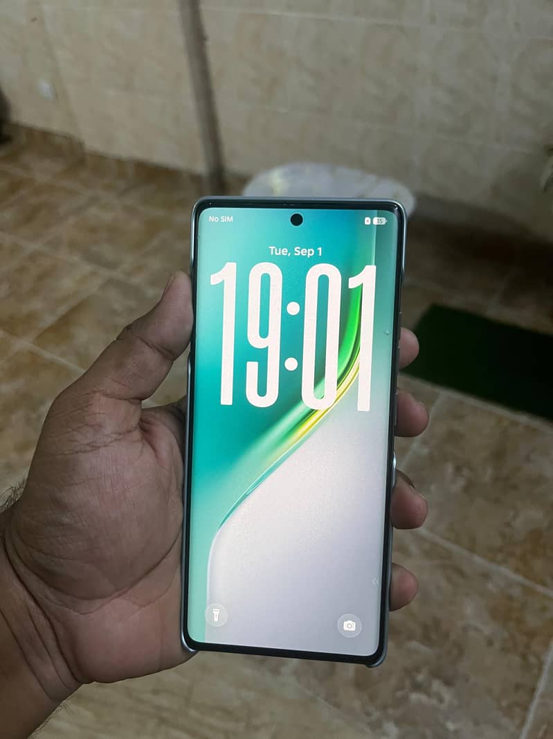 Tecno camon 40 pro 1