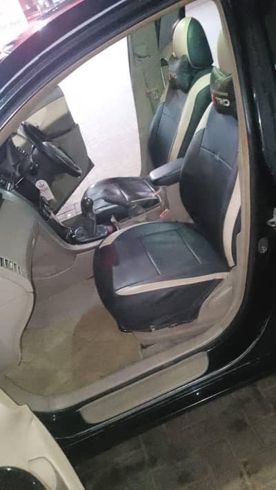 Toyota Corolla GLI 2011