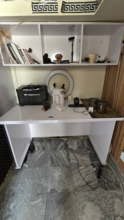 High Quality Custom made executive office table