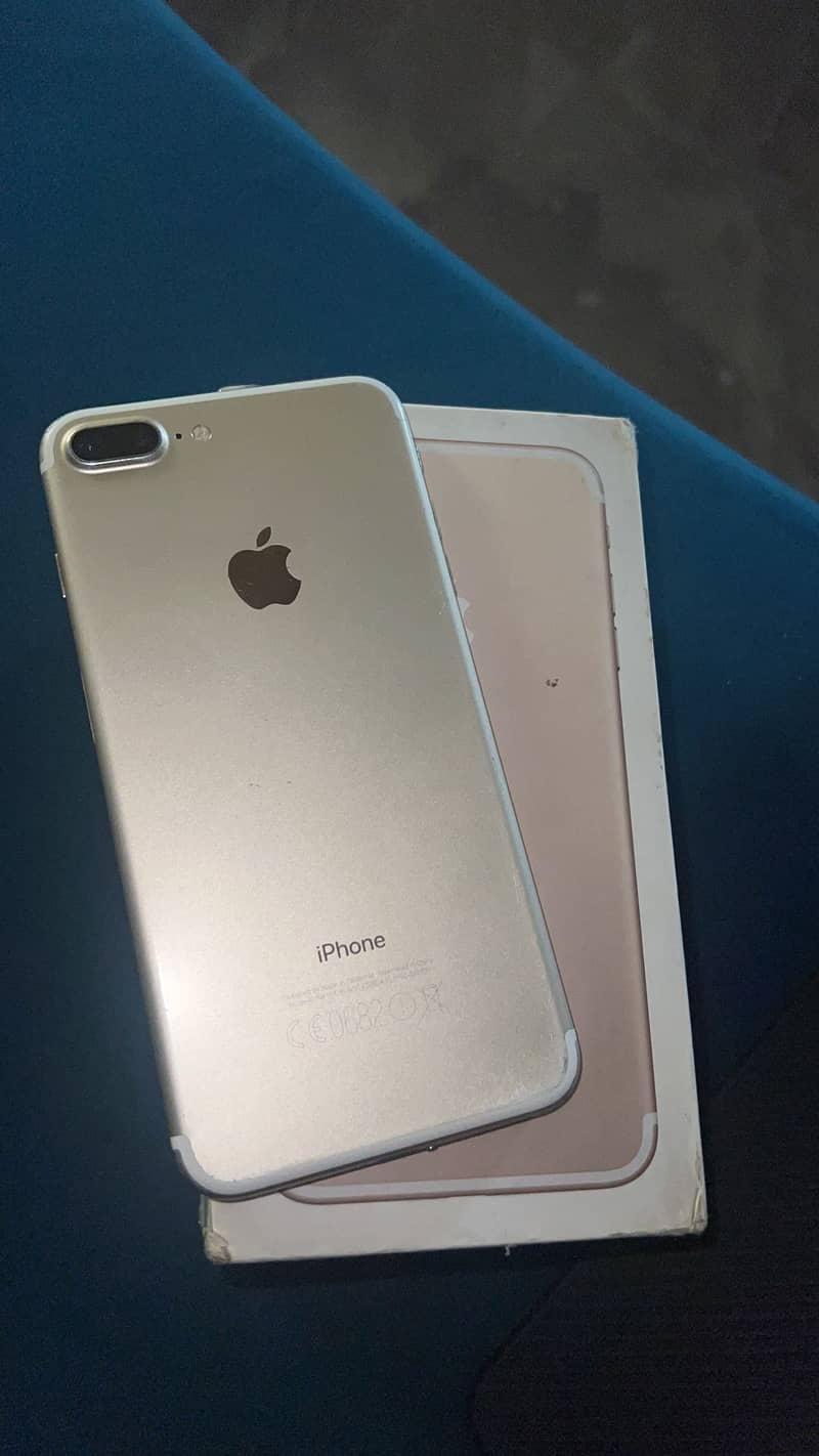 Apple iPhone 7 Plus 1