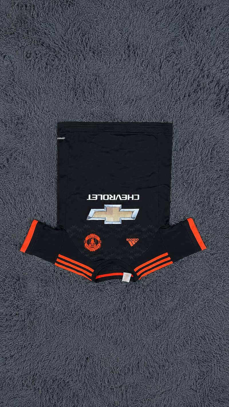 thirfted jerseys 11