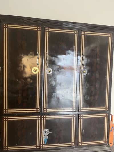 Safe Almari Full King size