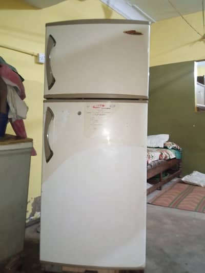 Gaba National Large Double Door Fridge For sell