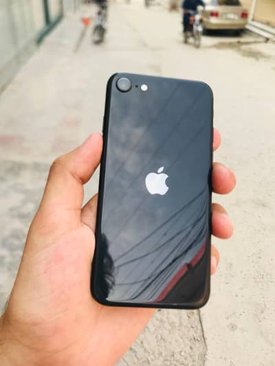Apple iPhone SE 2020 64gb all ok contact 03465272084 no exchange