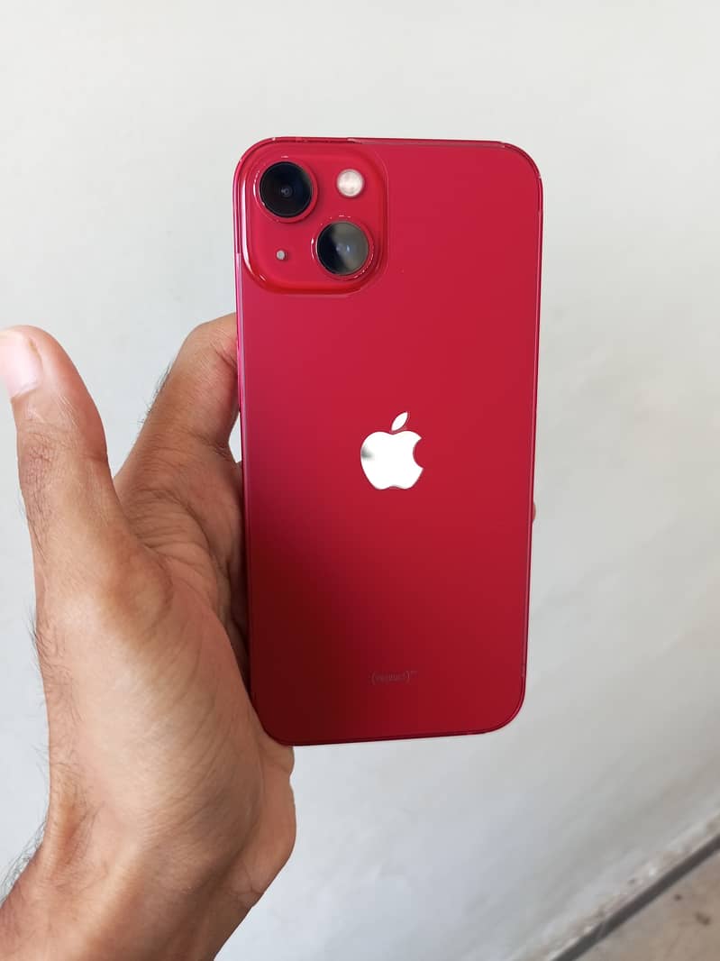 iPhone 13 waterpack 0