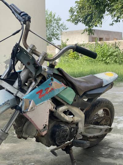 Small size | Petrol bike | Kick start | 4 Gear