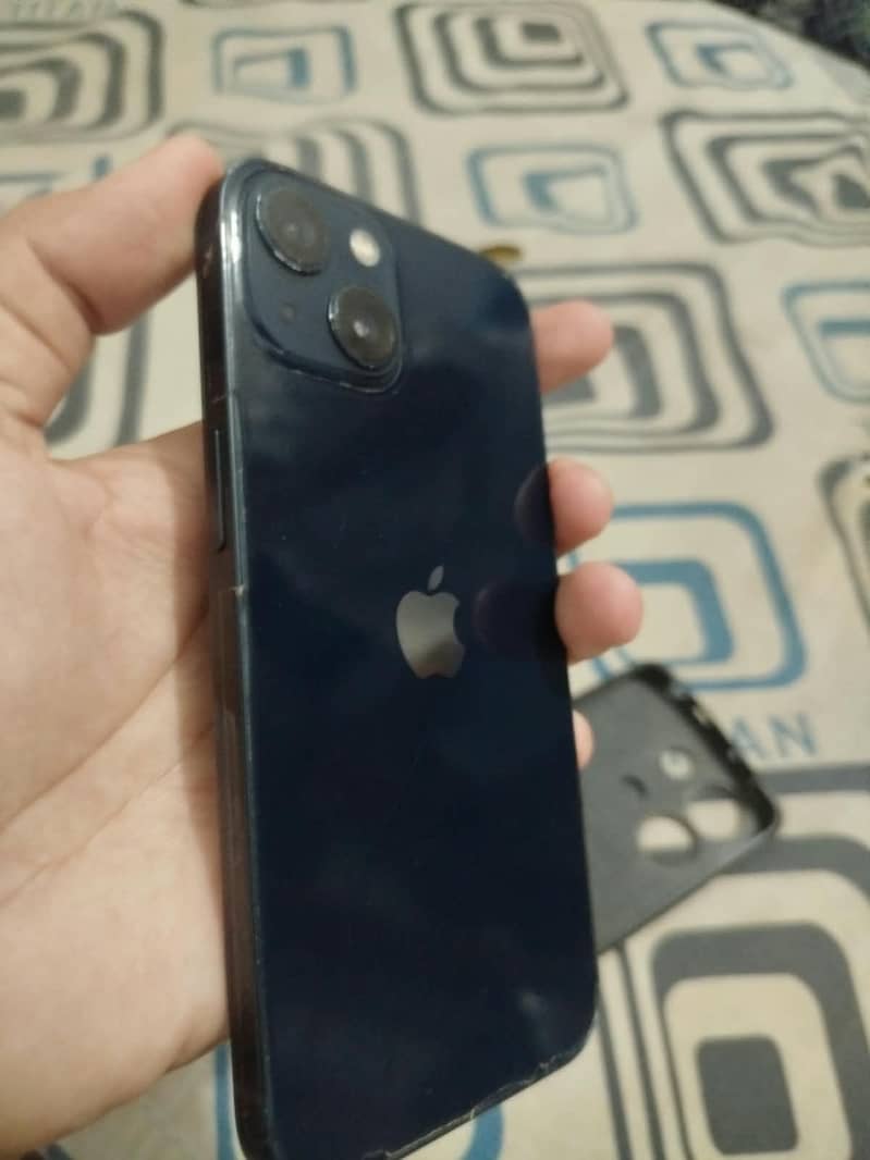 Iphone 13 4