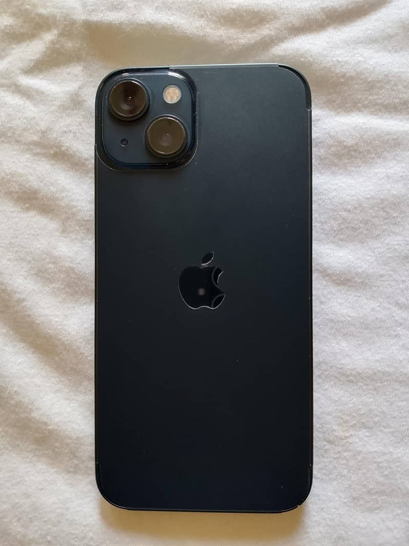 Apple iPhone 13 0