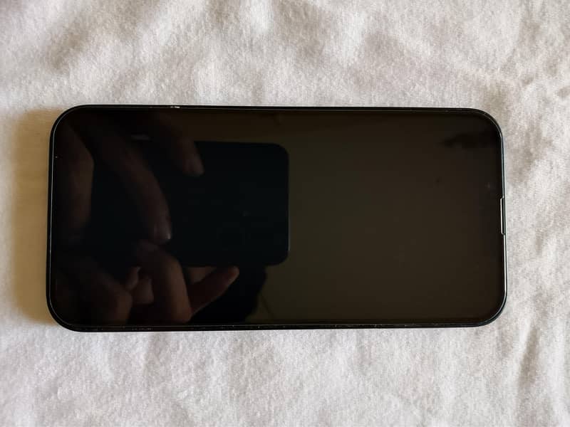 Apple iPhone 13 1