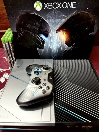 Xbox One 1-Tb Halo 5: Limted Edition Console