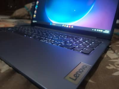 LENOVO IDEAPAD SLIM 3 — POWERFUL 13TH GEN i5