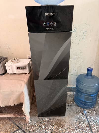 Orient water dispenser
