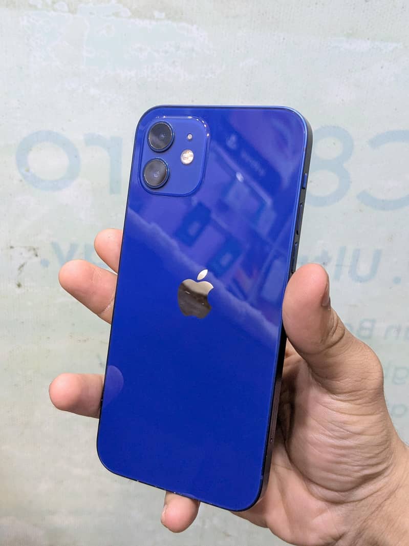 Apple iPhone 12 0