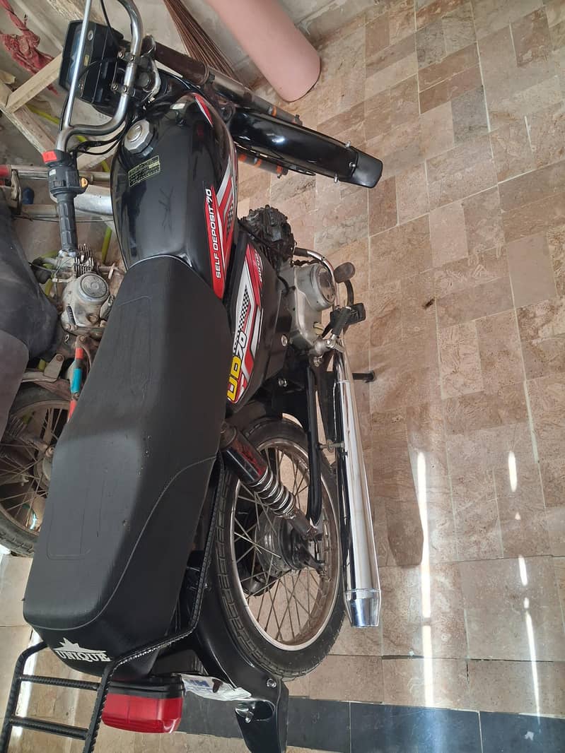 Unique 70 cc 0