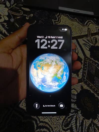 Apple iPhone 13