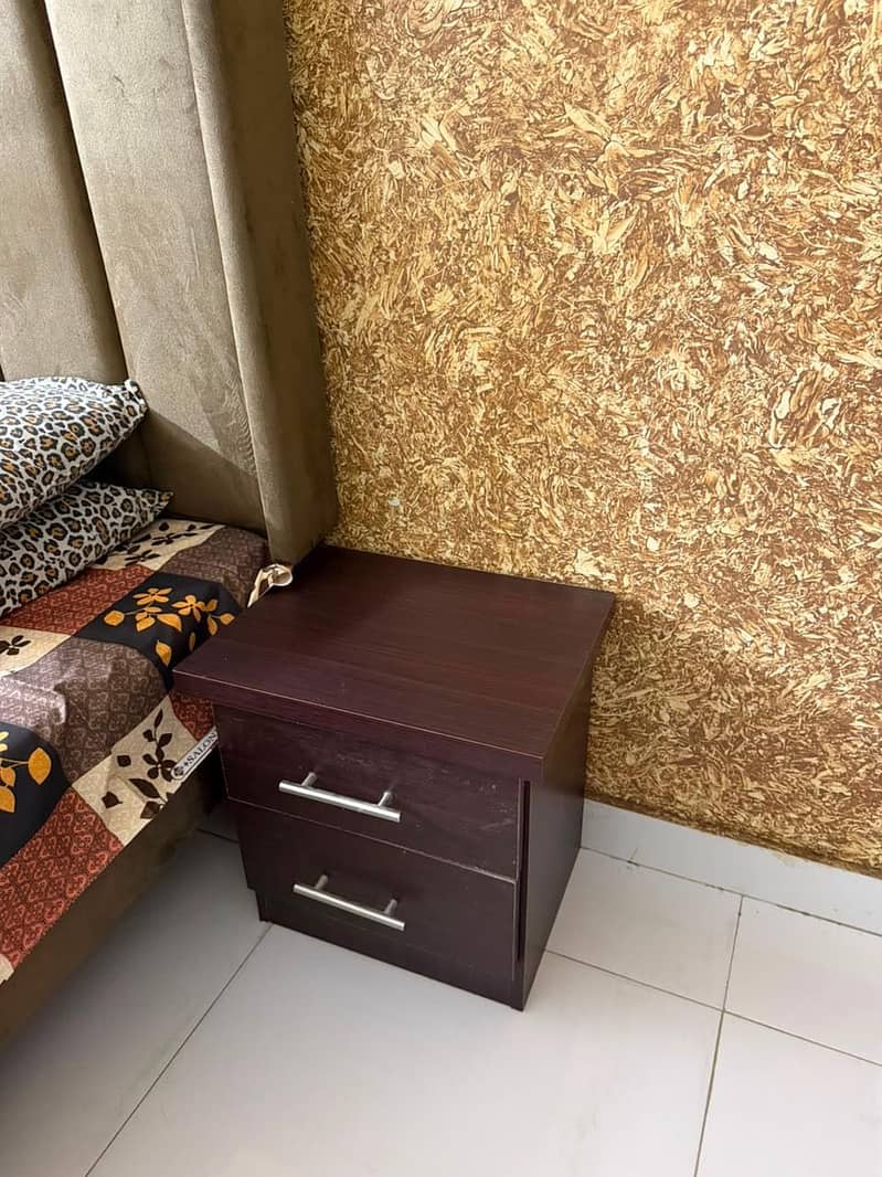 Brown Bed Set 0
