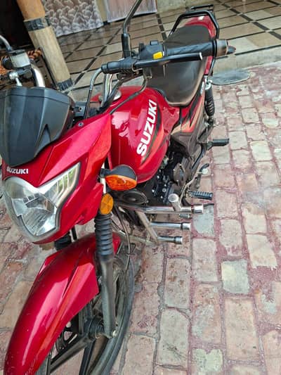suzuki GR 150