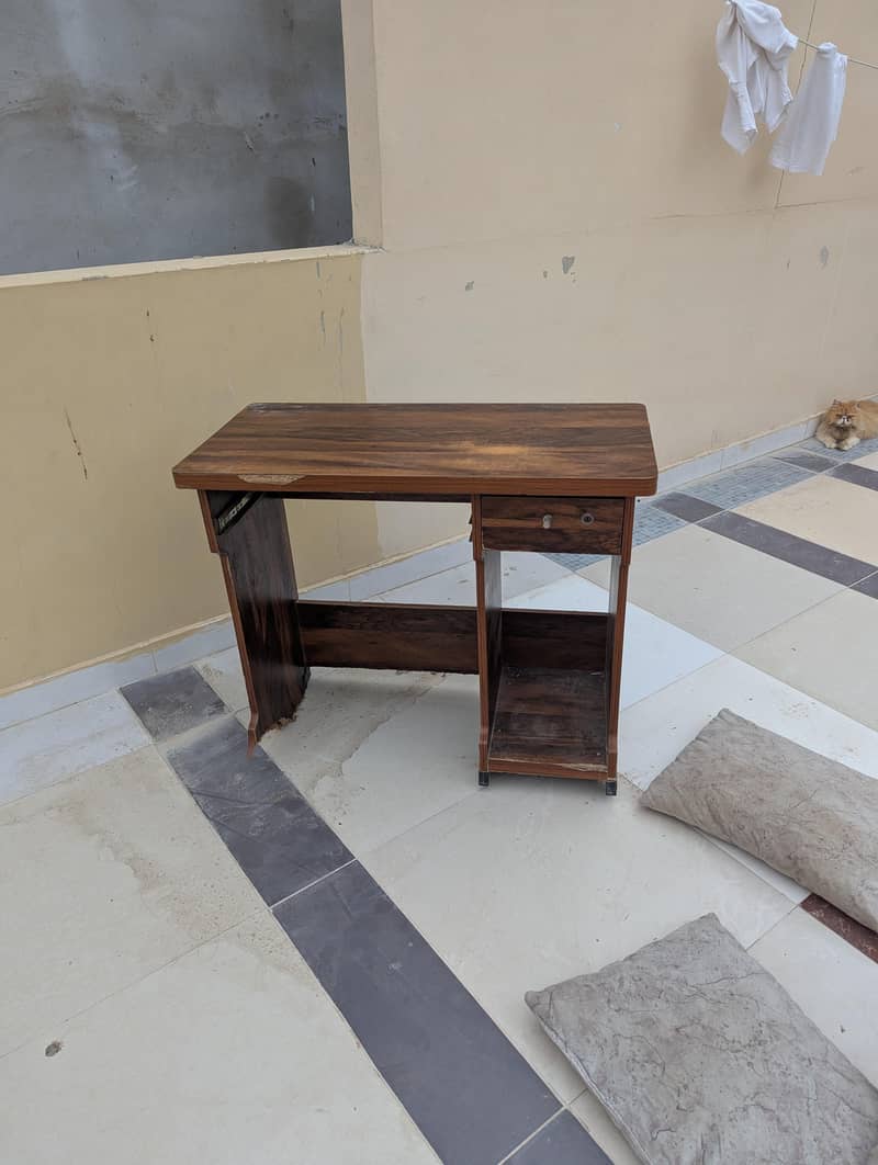 Double bed mattress, computer table, center table,2 side table 1