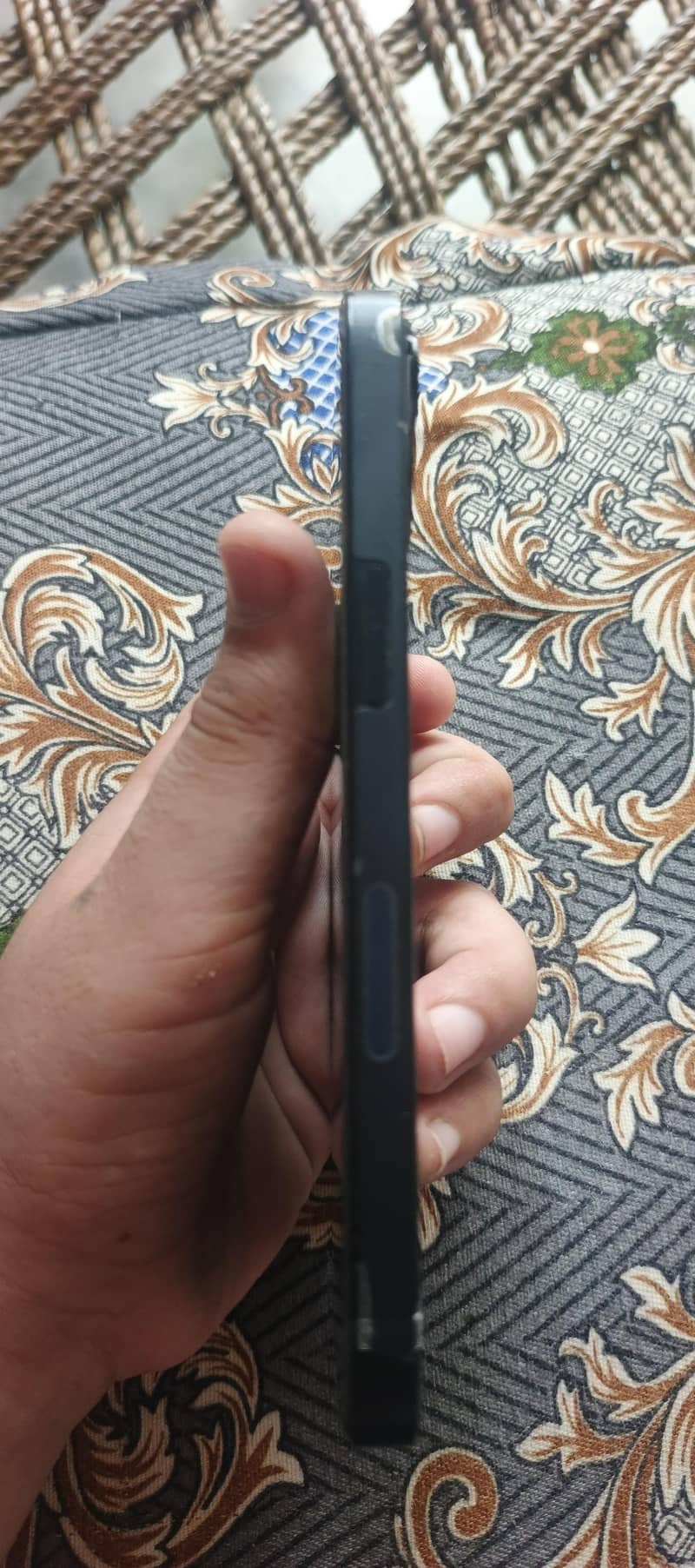 Apple iPhone 13 9