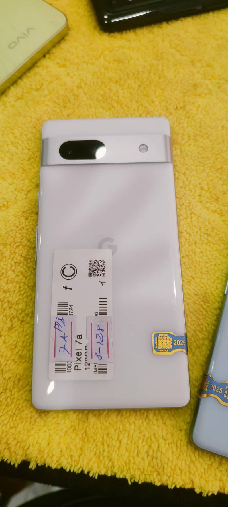 Google Pixel 7a 5