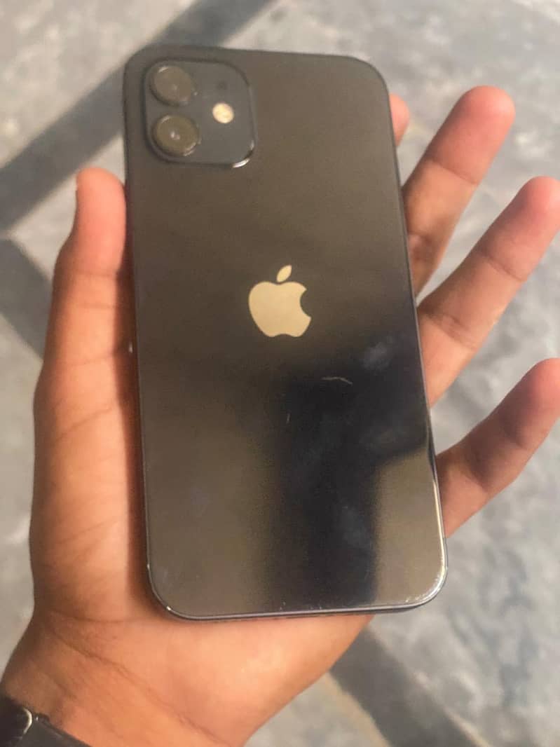 Apple iPhone 12 8
