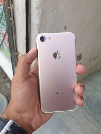 Apple iPhone 7
