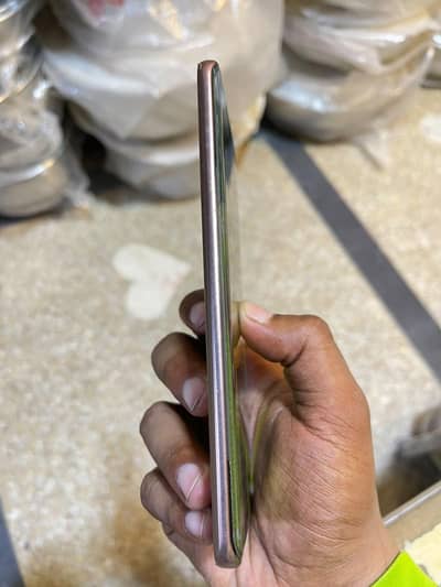 Vivo v40e