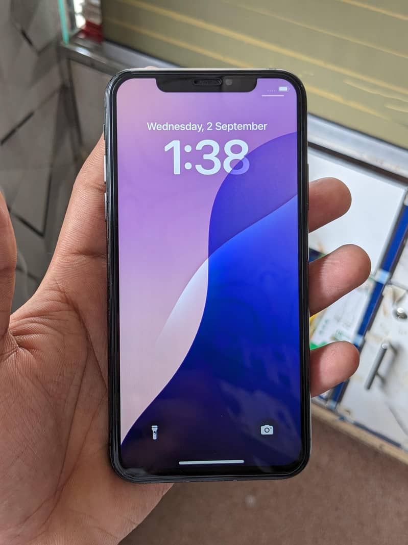 Apple iPhone XS 2
