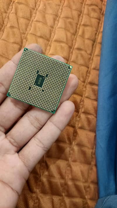 amd A10 pro 7800b with 2gb intigrated graphics