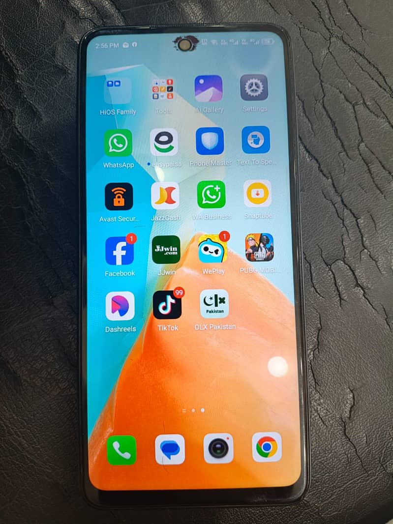Tecno Spark 20C 3