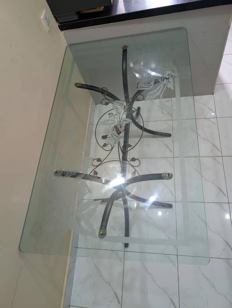 Dinning table 4