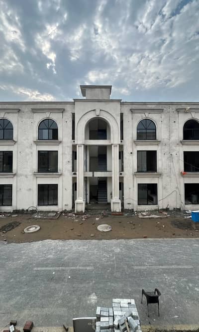 Ready To Buy A Flat 5 Marla In Lahore