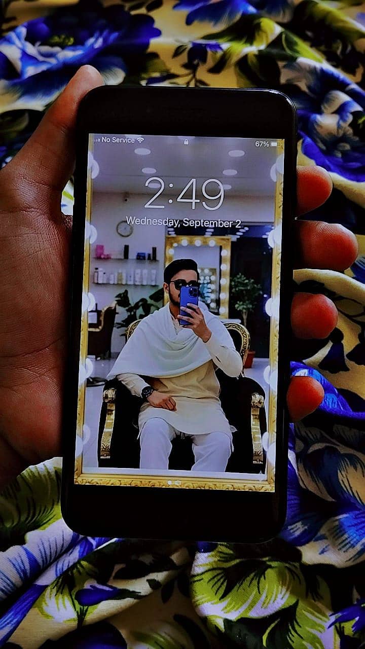 Apple iPhone 7 Plus 1