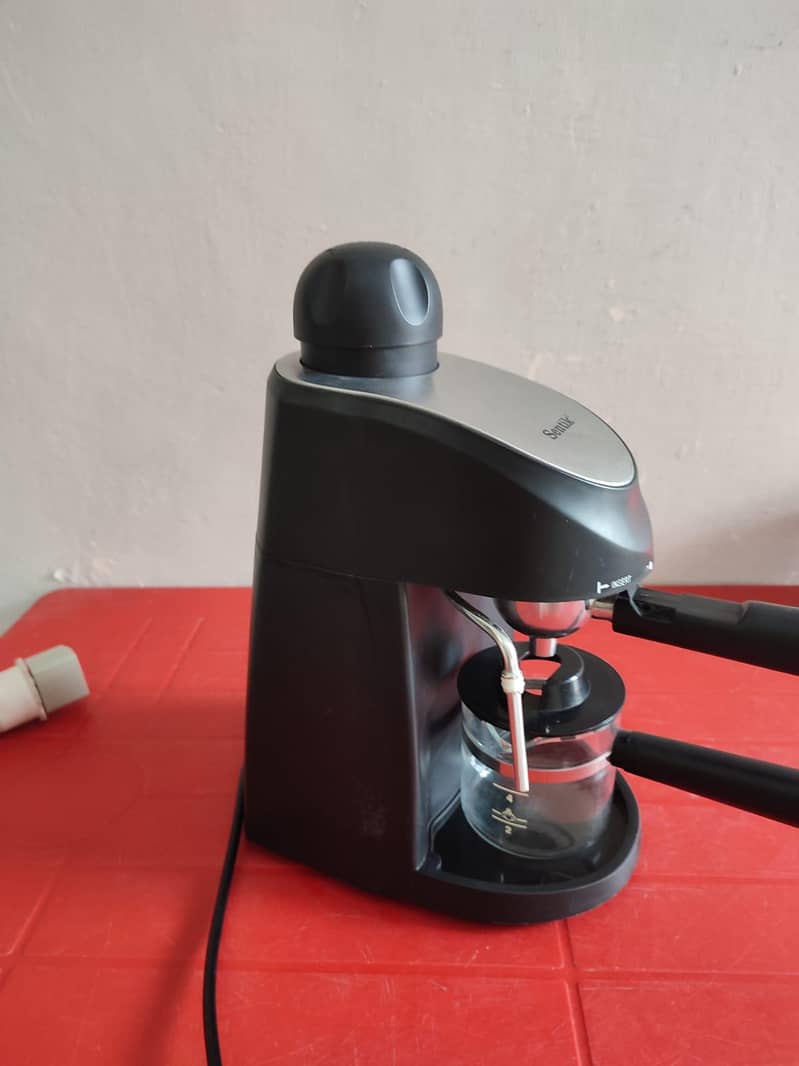 Sentik  Coffee Maker 1