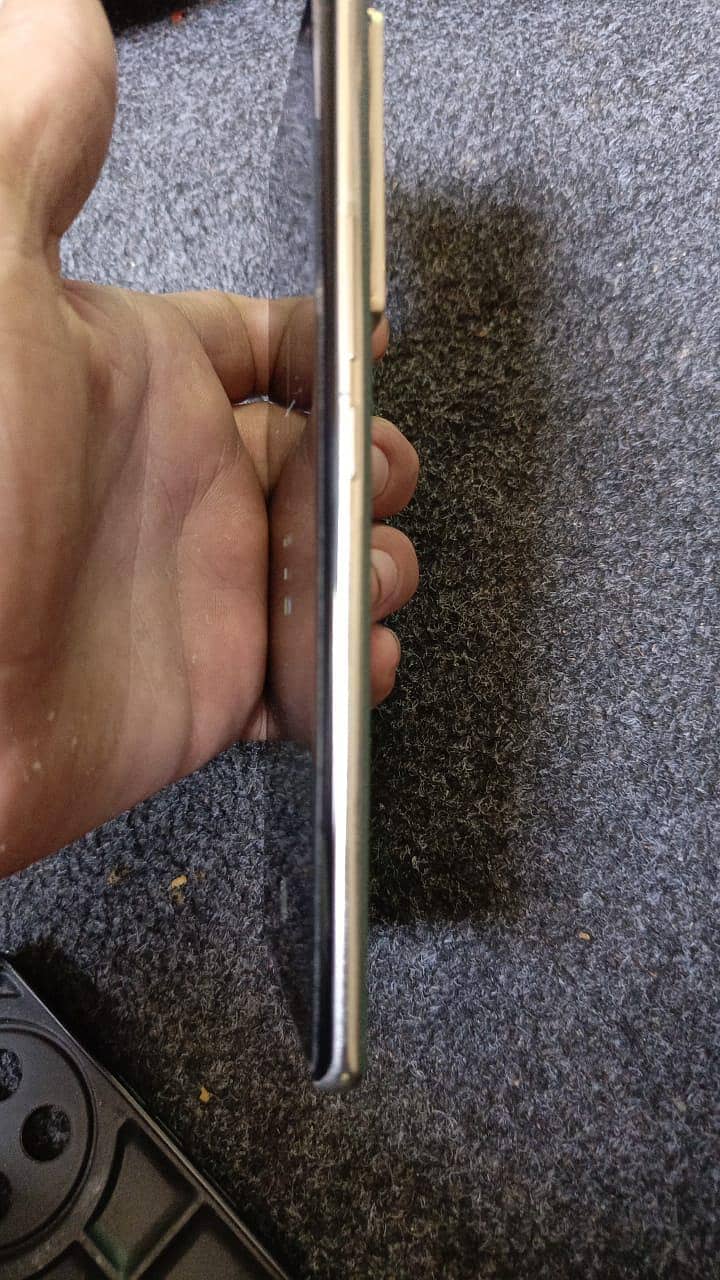 Infinix Note 40 Pro 1