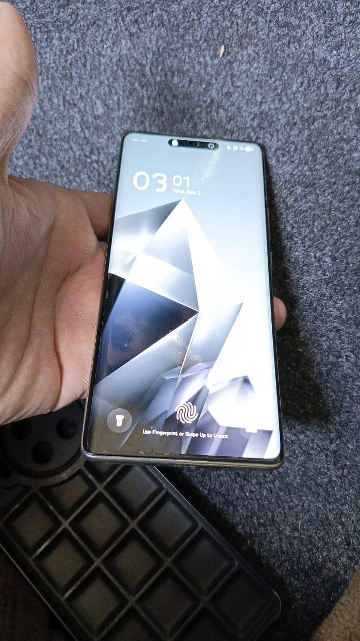 Infinix Note 40 Pro 5